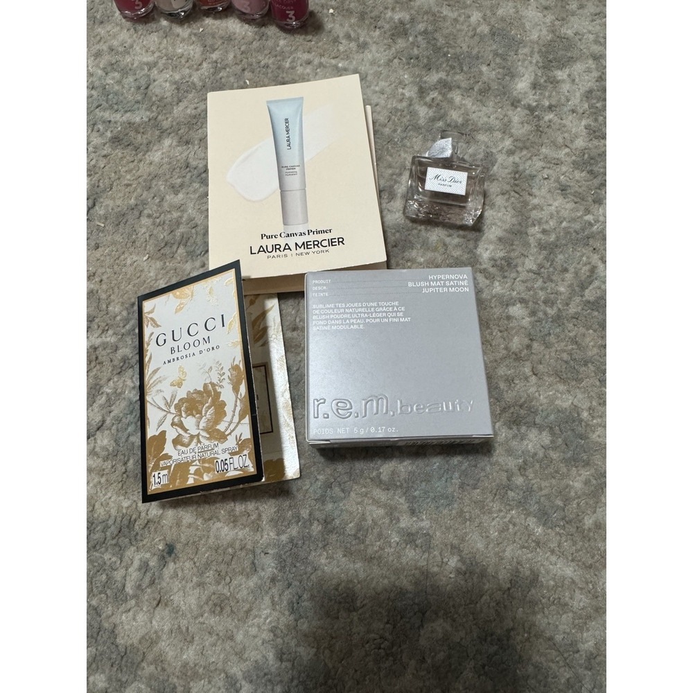 R.E.M. Beauty Blush Full Size + Mini Miss Dior Parfum Gucci Bloom Samples LOT